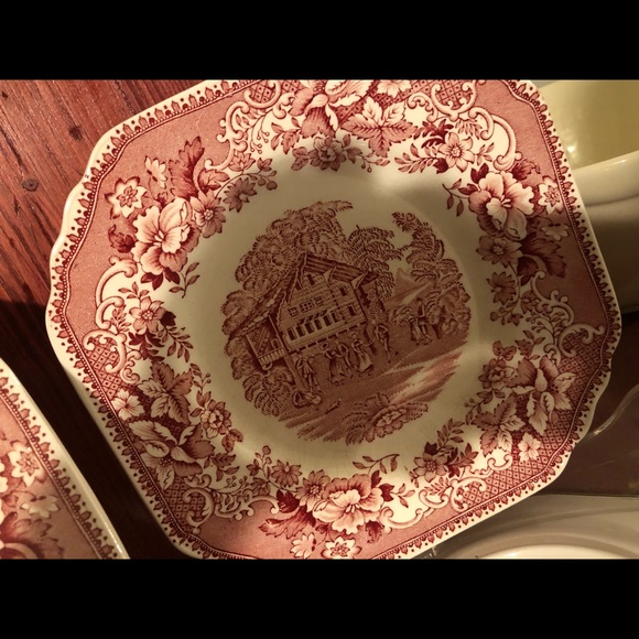 3- Avon Cottage Wedgewood Salad Plates - Picture 10 of 10